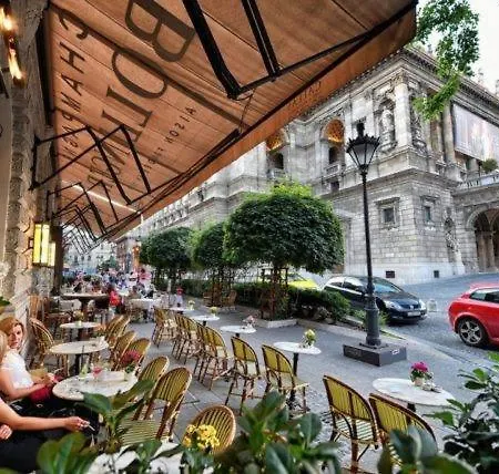 Angela Duplex In Jahn Palace At The Opera Βουδαπέστη